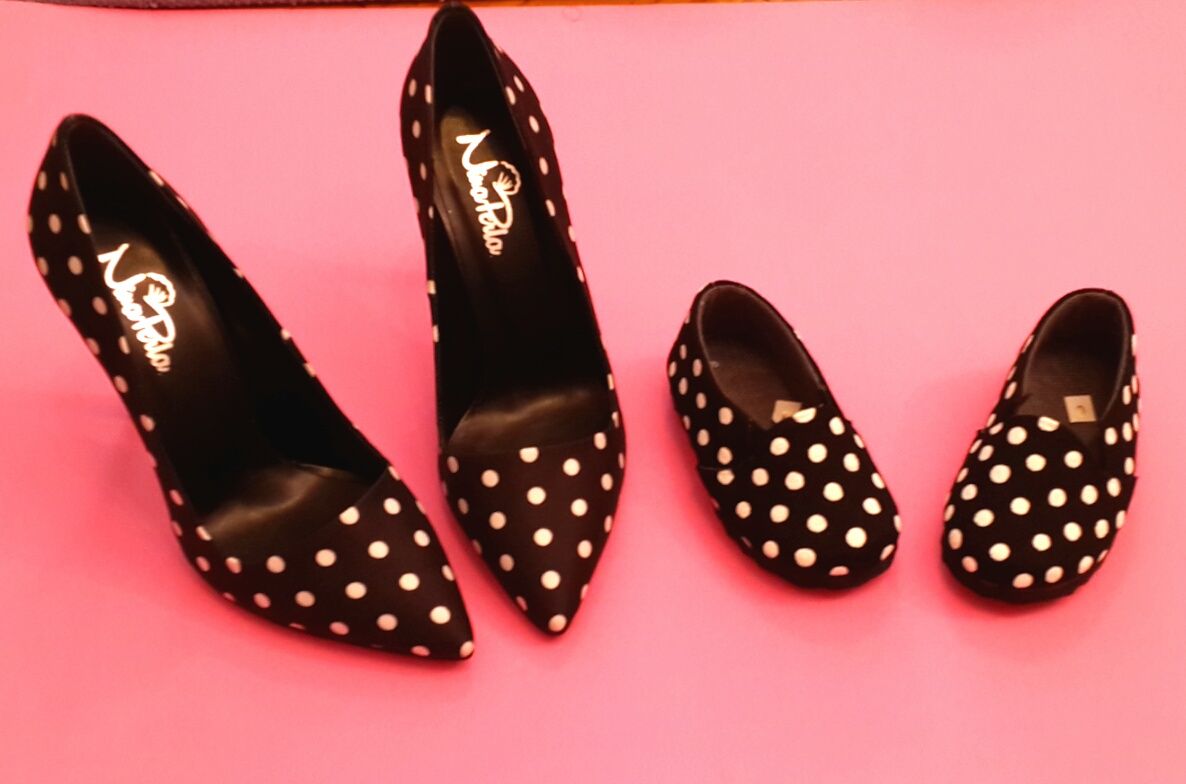 Siyah Beyaz Puantiye Stiletto Anne Ogul Ayakkabi Anne 39 Numara Cocuk 30 Numara Ninaperla Anne Ogul Ayakkabi Ninaperla Urun Baslik Tasarim Ayakkabilar
