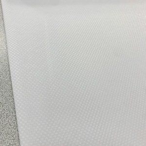 Beyaz Pitikare Dertsiz Masa Ortuluk Kumas Intaslar