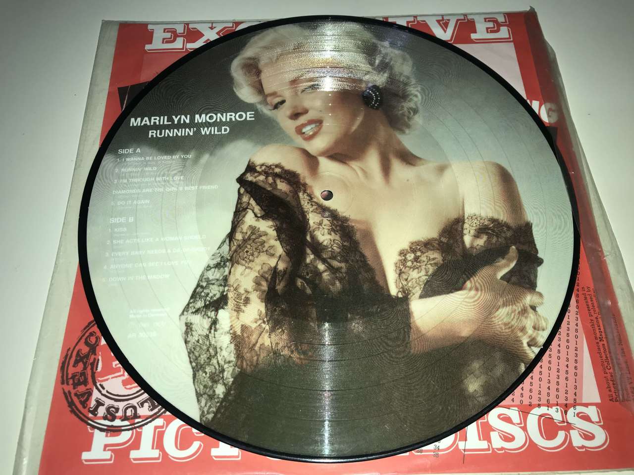 Marilyn Monroe ‎– Runnin' Wild ( Resimli Plak ) Plak Satın Al