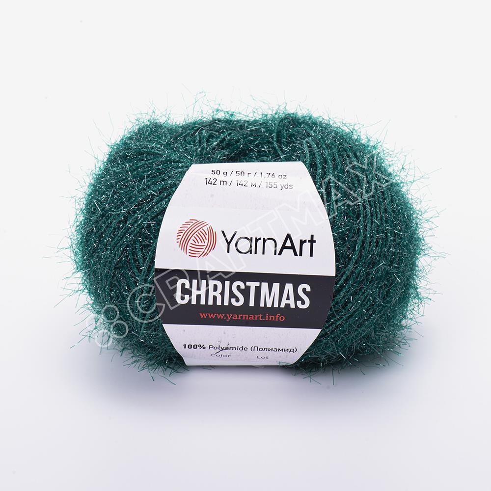 Christmas Crafts to Use Up Extra Yarn • Sewrella