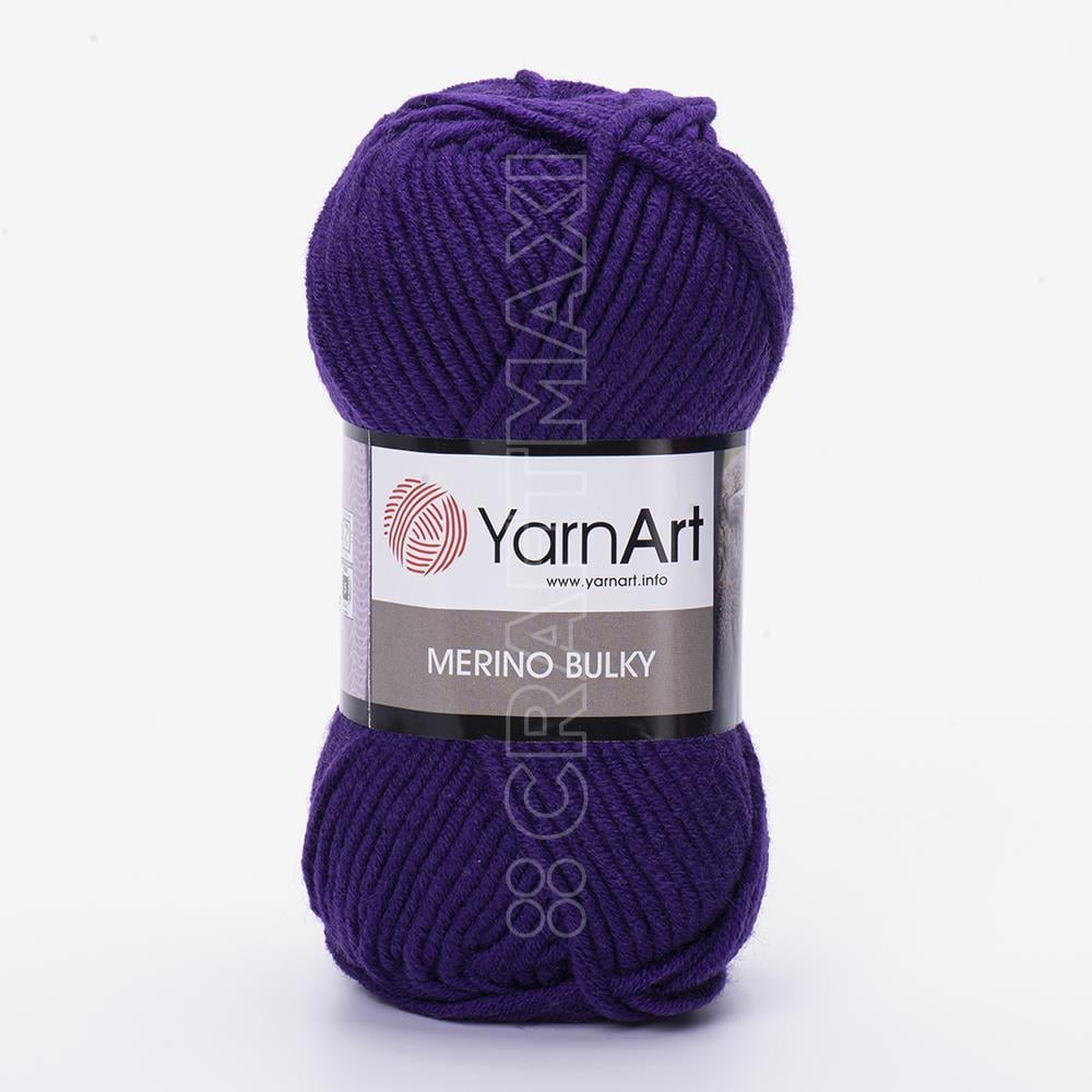 Tears in Wine bulky weight merino yarn with lots of locks, sparkle and  texture, 5-6 wpi and 60 yards