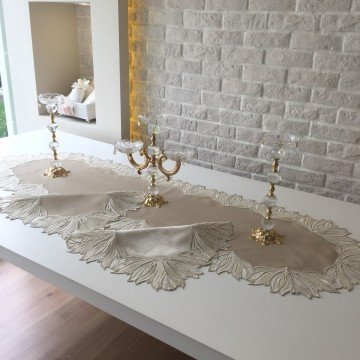Fransiz Dantelli Salon Takimi Bal Kopugu
