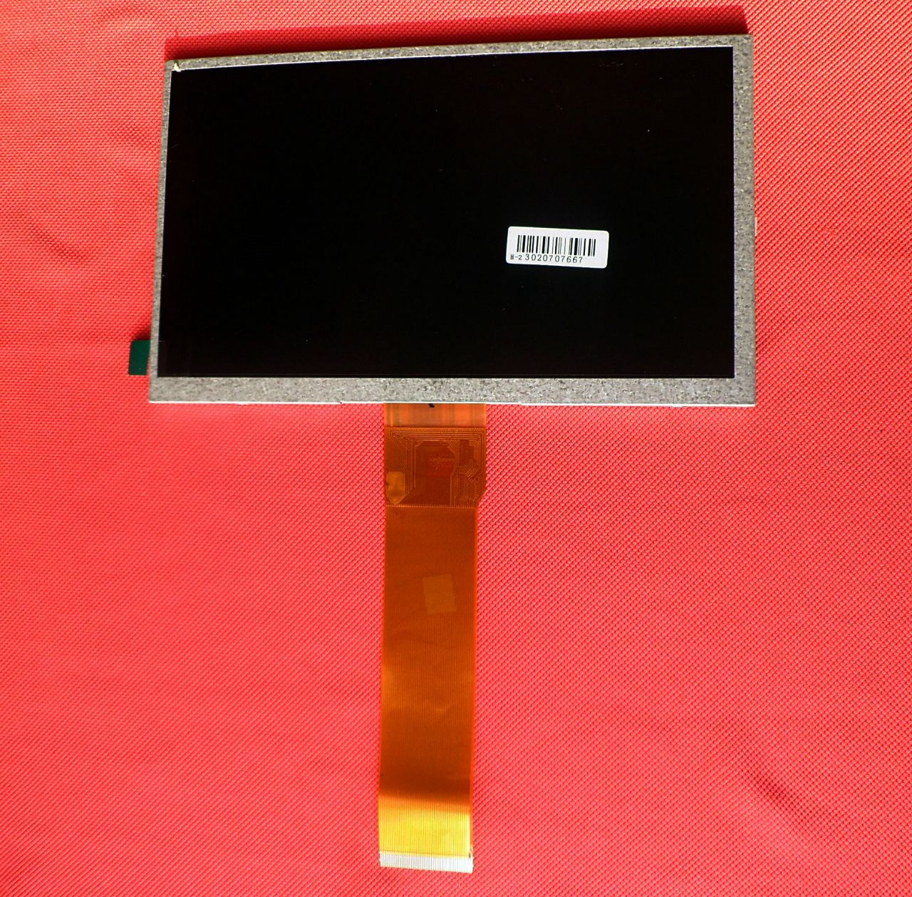 avec av 0 70 7 inc lcd panel