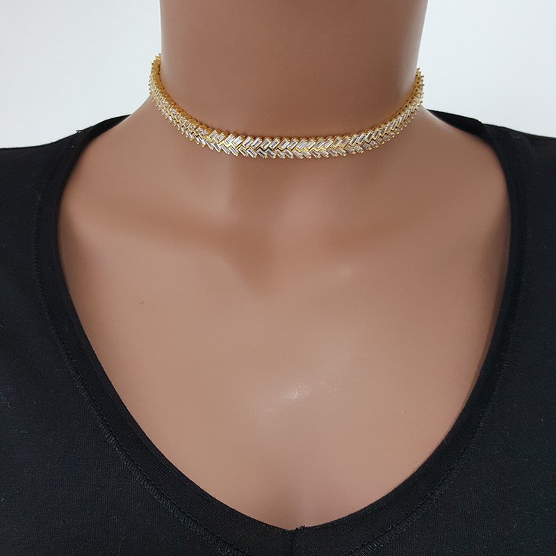 925k Gumus Baget Tasli Choker Kolye 925k Gumus Baget Tasli Choker Kolye