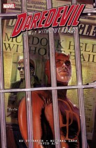 DAREDEVIL BY BRUBAKER AND LARK ULT COLL TP BOOK 01