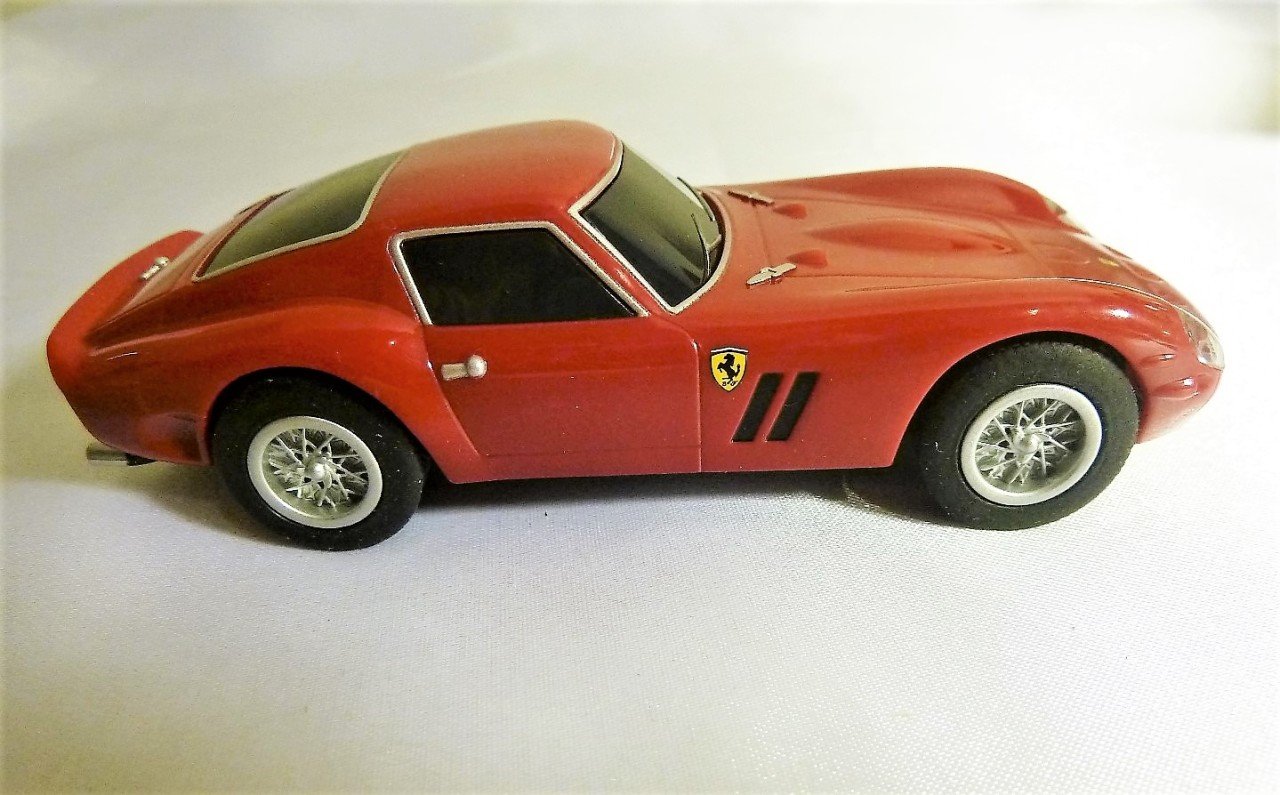 Ferrari 250 Gto Diecast Metal Araba Orj Kutusunda 1 38