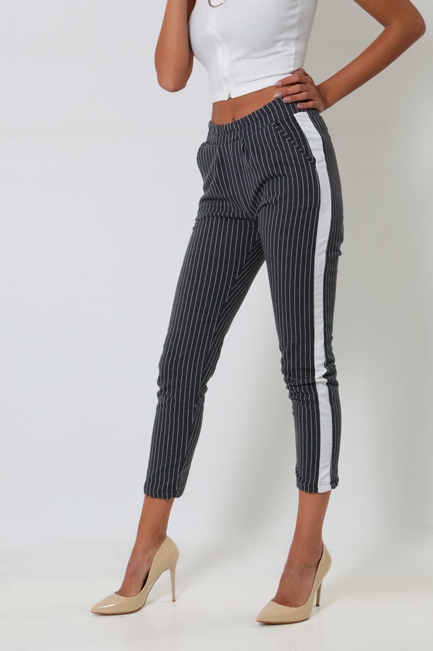 Kap In Cizgili Pantolon Cizgili Pantolon 35 00 Tl