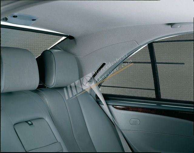 mercedes benz arka kapi cam perdesi sag
