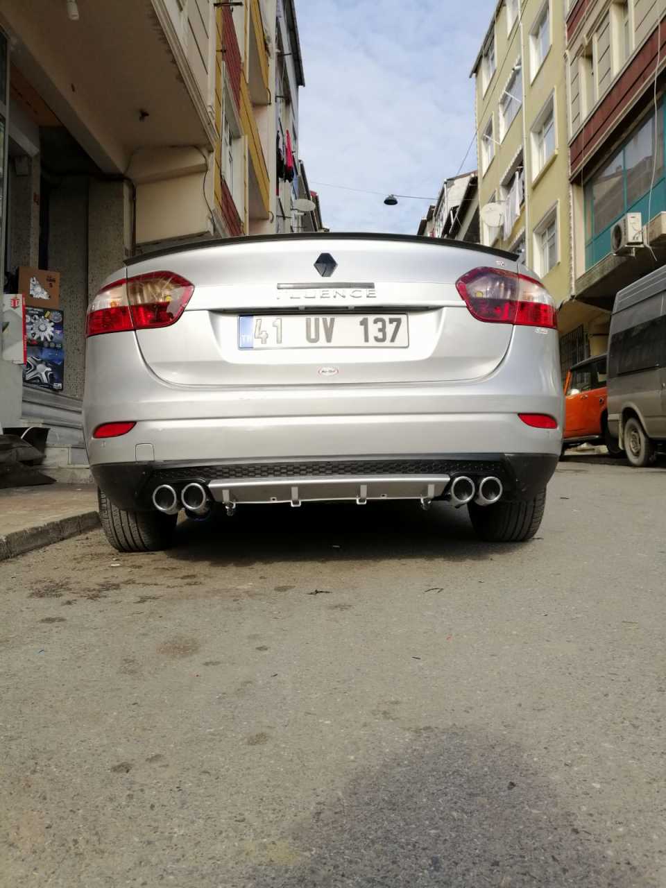 Renault Fluence Arka Tampon Dif 252 Z 246 R 252 Gri 4 231 ıkış