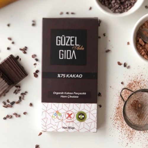 Organik Parçacıklı Ham Çikolata 85 gr Güzel Gıda Organik Kakao ve