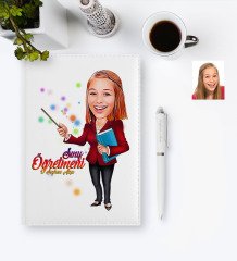 Kişiye Özel  Bayan Öğretmen Karikatürlü 2023 Deri Ajanda & Kalem Hediye Seti - 3