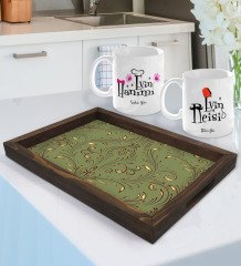 Kişiye Özel Evin Hanımı ve Evin Reisi Tasarımlı 2'li Kupa Bardak Seti ve Doğal Ahşap Tepsi-2