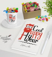 Kişiye Özel Noel Baba Beyaz Defter Kalem Türk Kahvesi Fincanı ve Kutulu Haribo Şeker Hediye Seti-3