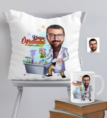 Kişiye Özel Bay Kimya Öğretmeni Temalı Karikatürlü Yastık Kupa Seti - 2
