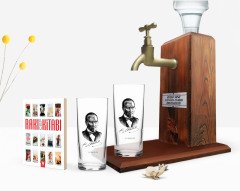 Kişiye Özel Renkli Baskılı Atatürk Temalı İkili Rakı Bardağı Ahşap Rakı Standı ve Cep Kitabı Hediye Seti-14