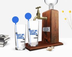 Kişiye Özel Renkli Baskılı Trust Me You Can Dance Tasarımlı İkili Vodka Bardağı ve Ahşap Vodka Standı Hediye Seti-1